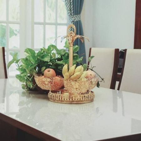 Fiyala Homestay Addu Atol Buitenkant foto