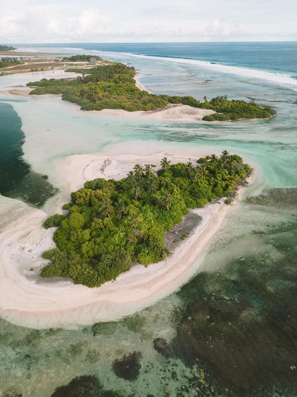 Fiyala Homestay Addu Atol Buitenkant foto